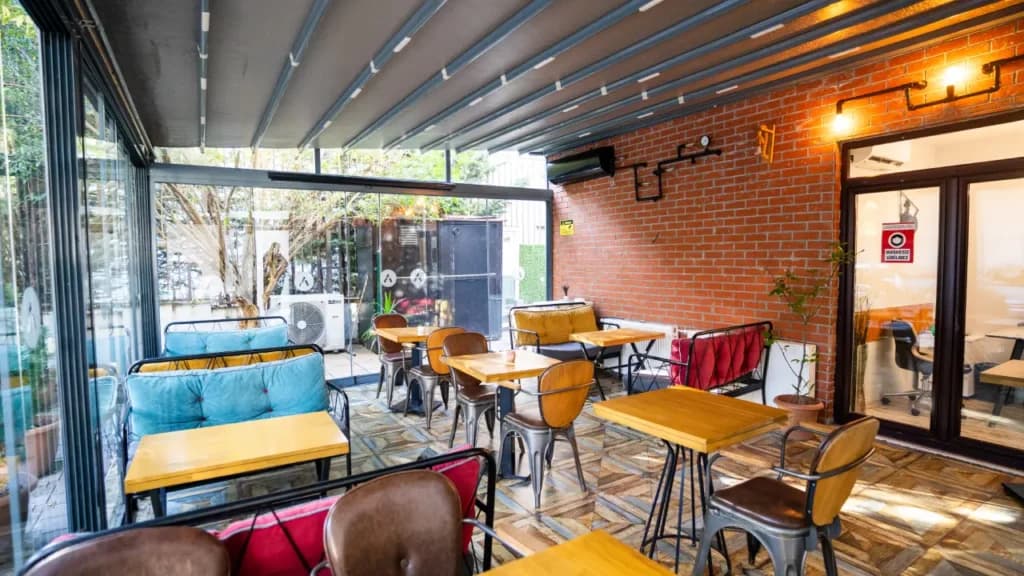 AKM Clinic outdoor lounge area
